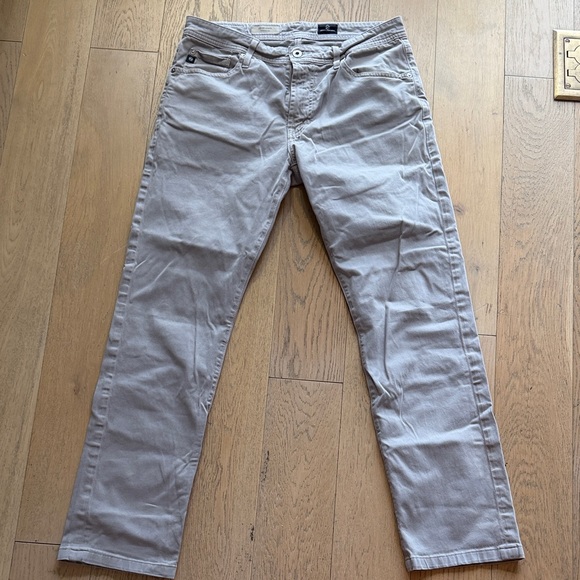 AG Adriano Goldschmied The Graduate Jeans